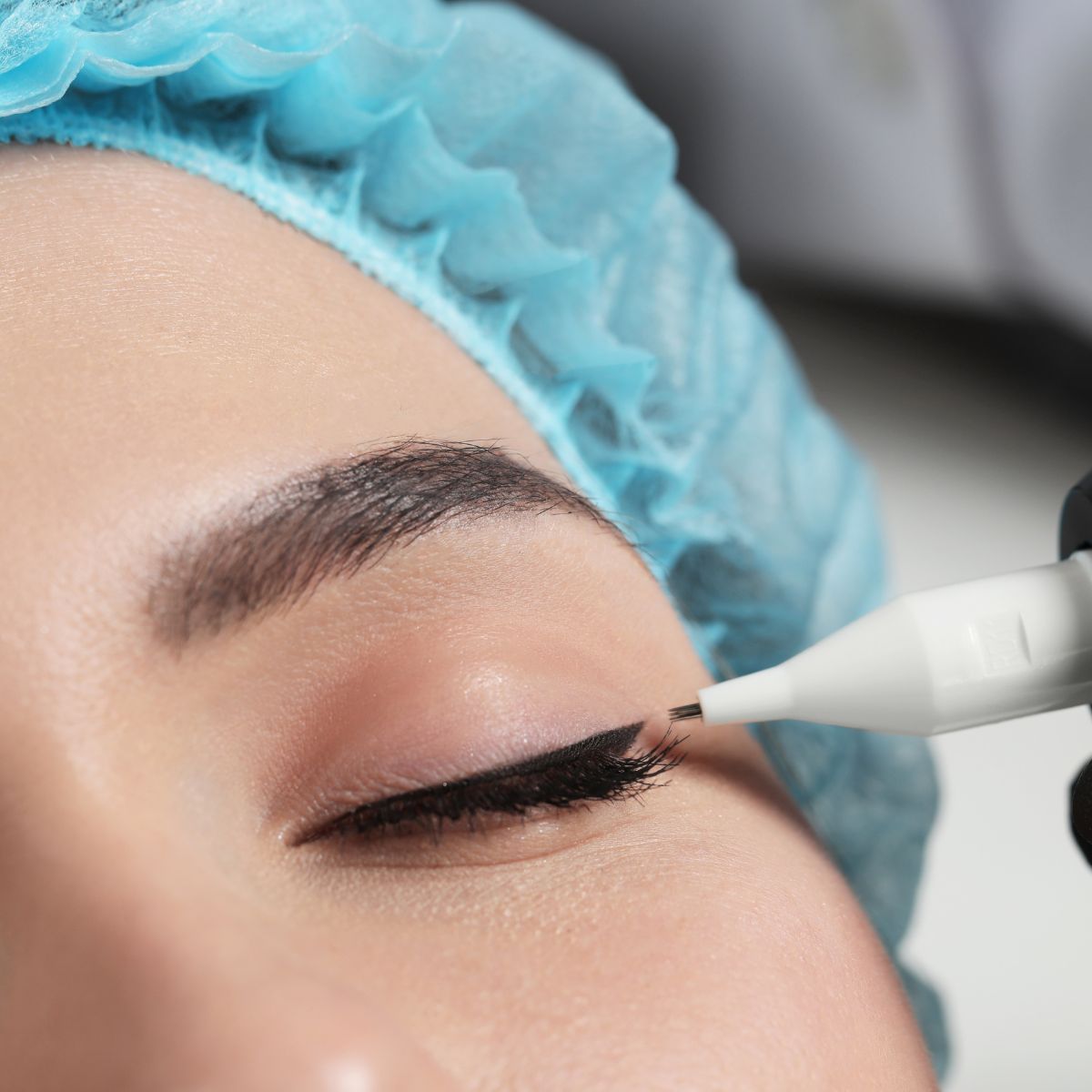 permanent eyeliner cost in london