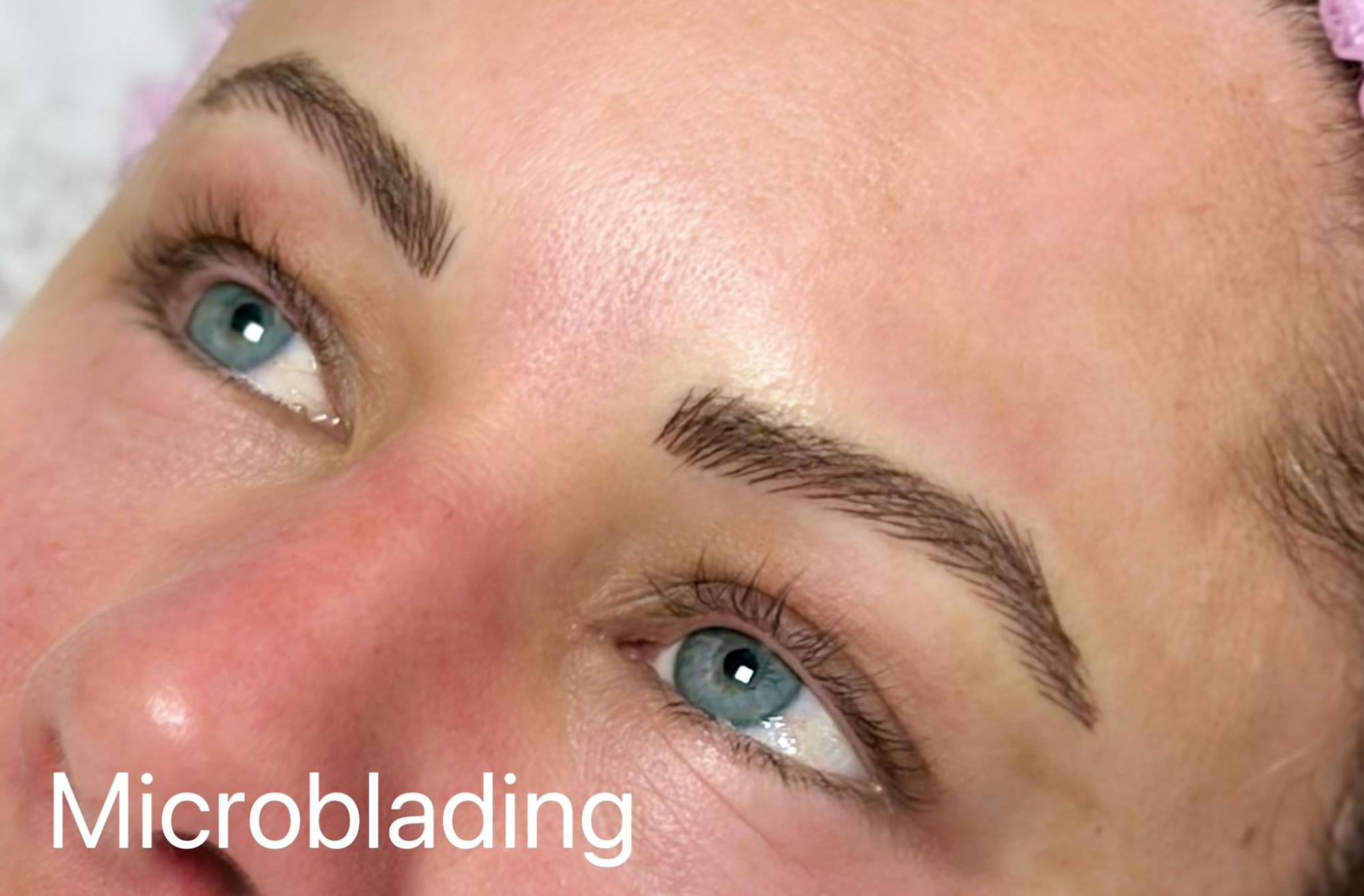 SculptPMU by Mi microblading vs nano brows comparison in Romford with realistic hairstroke brows.